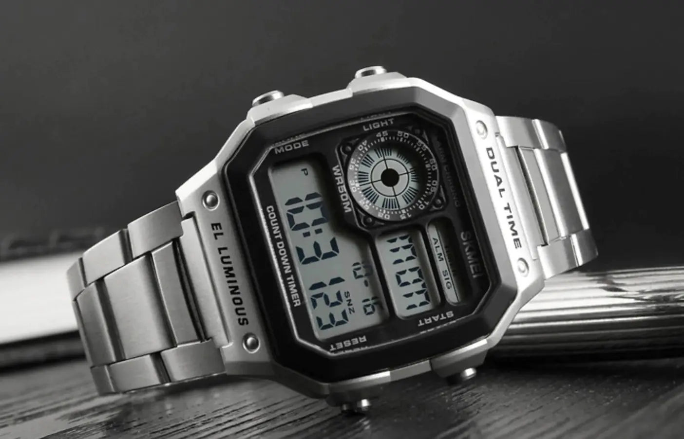 Sporty Waterproof Watch for Active Lifestyles
