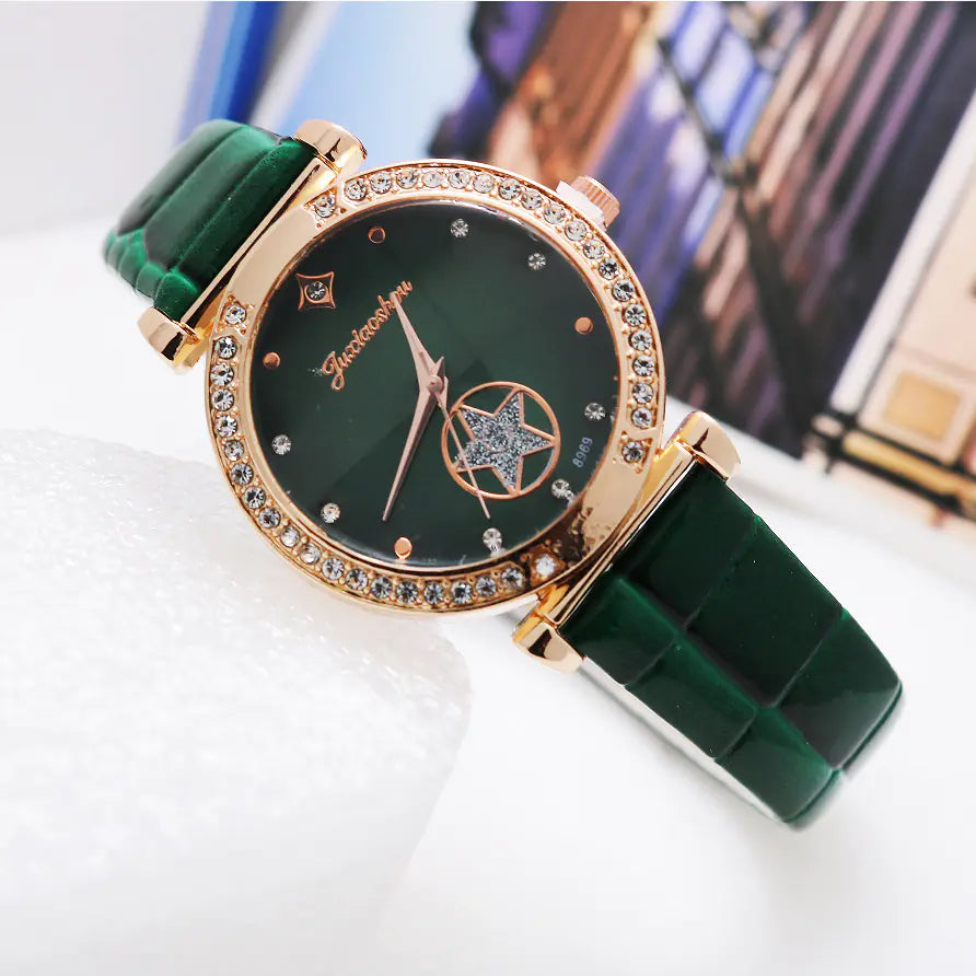 Fashionable Quartz Watch with Rhinestones for Women